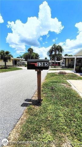 1385 Whisper Lake Boulevard, Sebring, FL 33870