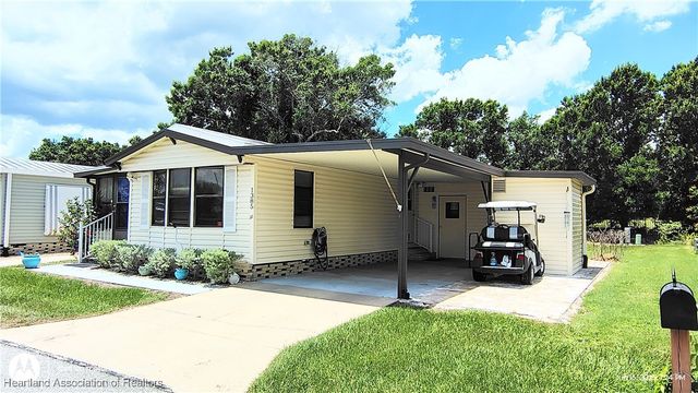 1385 Whisper Lake Boulevard, Sebring, FL 33870