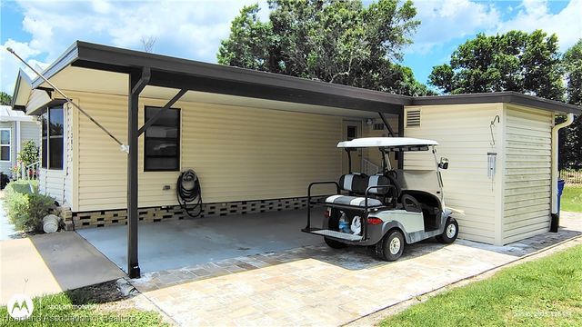 1385 Whisper Lake Boulevard, Sebring, FL 33870