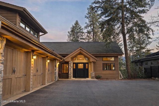 10812 N LAKEVIEW DR, Hayden Lake, ID 83835