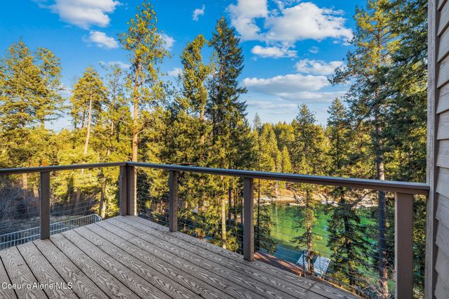 10812 N LAKEVIEW DR, Hayden Lake, ID 83835