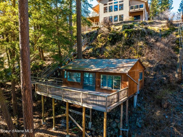 10812 N LAKEVIEW DR, Hayden Lake, ID 83835