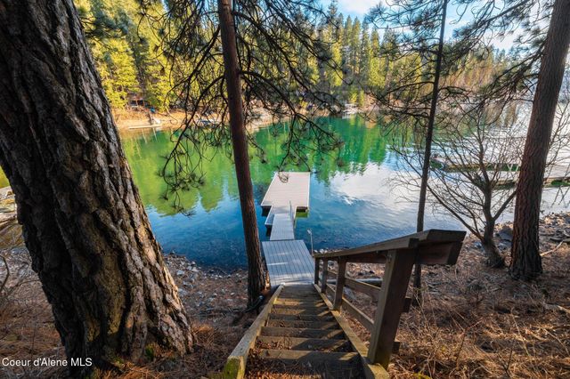 10812 N LAKEVIEW DR, Hayden Lake, ID 83835