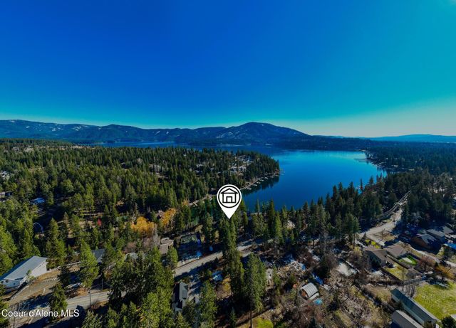 10812 N LAKEVIEW DR, Hayden Lake, ID 83835