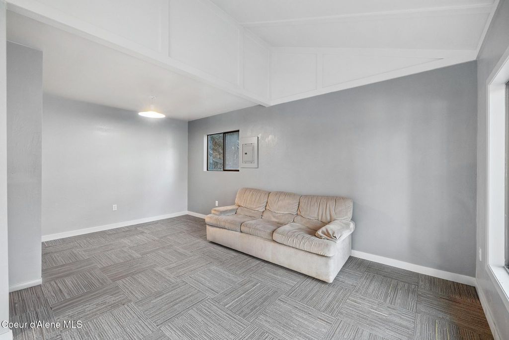 10812 N LAKEVIEW DR, Hayden Lake, ID 83835 photo 55