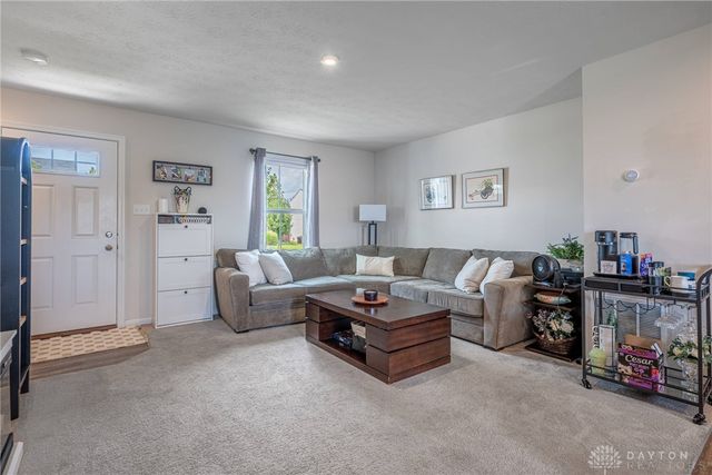 2807 Kingman Drive, Xenia, OH 45385
