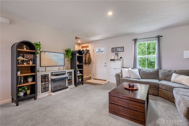 2807 Kingman Drive, Xenia, OH 45385
