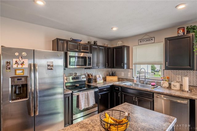 2807 Kingman Drive, Xenia, OH 45385