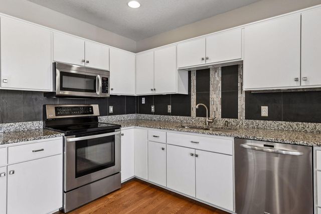 2561 Wexford Lane, Mound, MN 55364