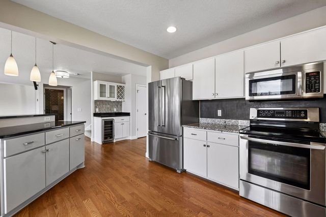 2561 Wexford Lane, Mound, MN 55364