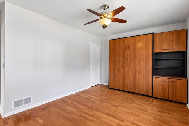 2561 Wexford Lane, Mound, MN 55364