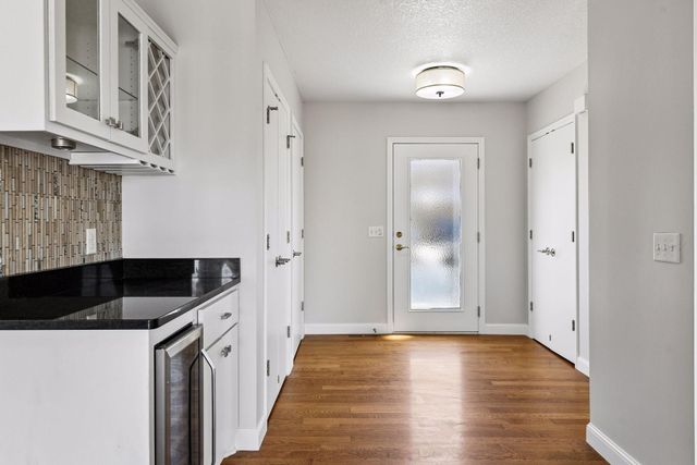 2561 Wexford Lane, Mound, MN 55364