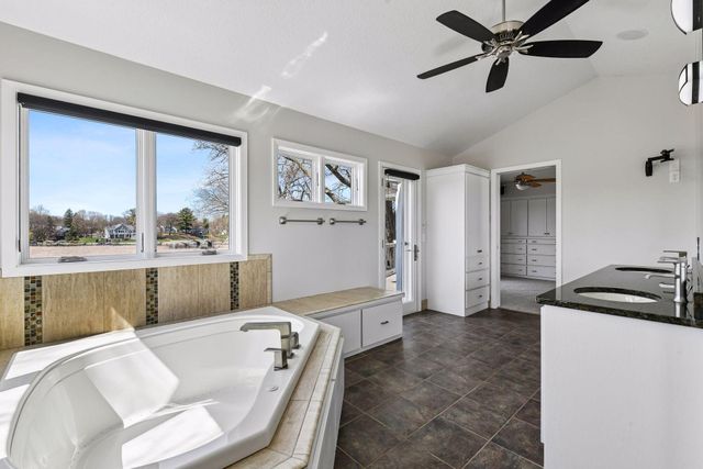 2561 Wexford Lane, Mound, MN 55364