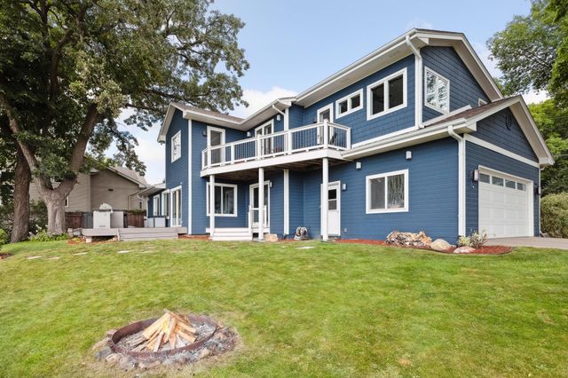 2561 Wexford Lane, Mound, MN 55364