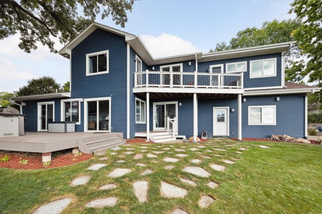 2561 Wexford Lane, Mound, MN 55364