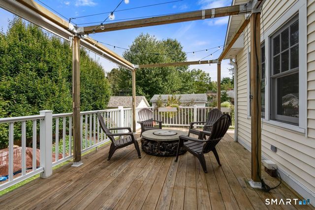 38 Reynolds Drive, Fairfield, CT 06824