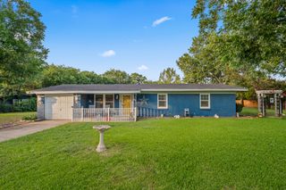315 Hillcrest Street, Mansfield, TX 76063