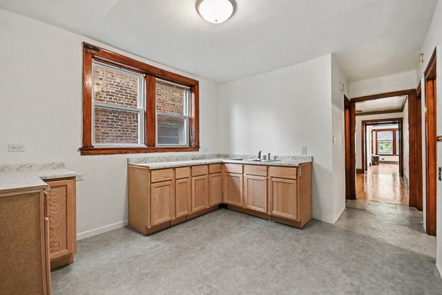 5028 W Adams Street, Chicago, IL 60644