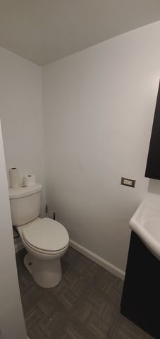 5028 W Adams Street, Chicago, IL 60644