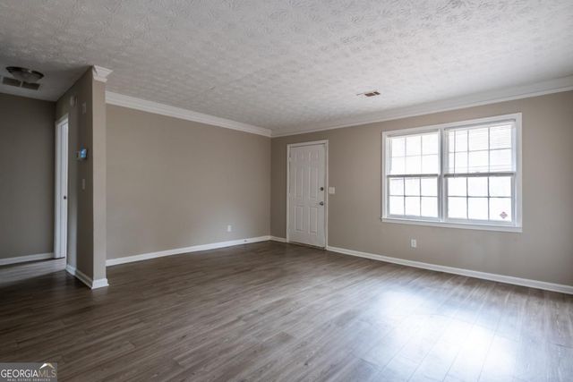 467 SOUTHERN Way, Lawrenceville, GA 30046