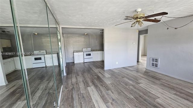 374 NW 31st Ave, Fort Lauderdale, FL 33311