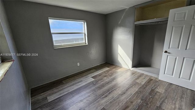 374 NW 31st Ave, Fort Lauderdale, FL 33311