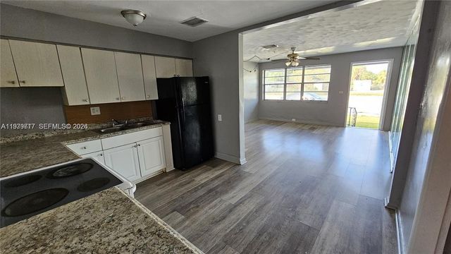 374 NW 31st Ave, Fort Lauderdale, FL 33311