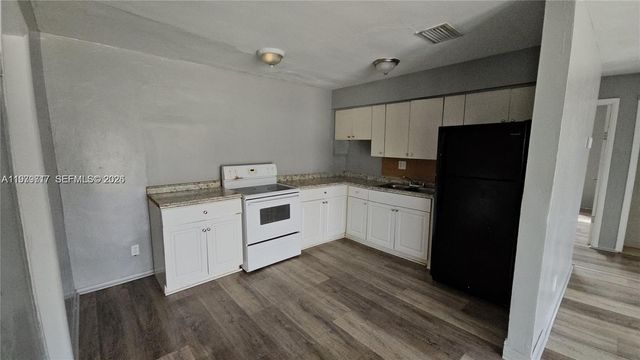 374 NW 31st Ave, Fort Lauderdale, FL 33311