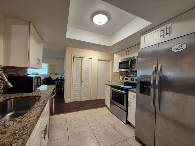 1390 NW 70th Lane, Margate, FL 33063