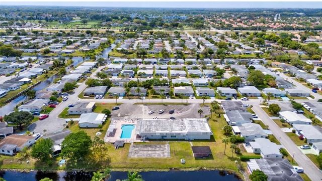 1390 NW 70th Lane, Margate, FL 33063