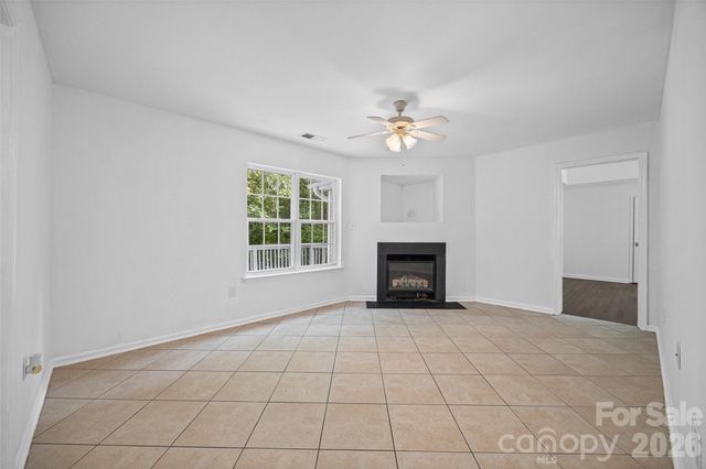 6226 Dumont Lane, Charlotte, NC 28269