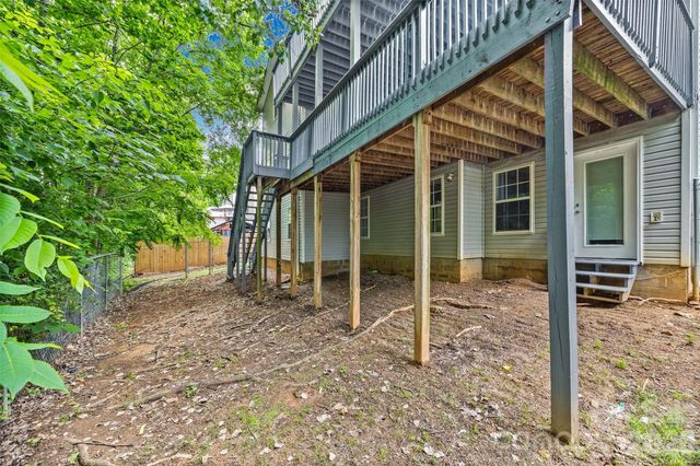6226 Dumont Lane, Charlotte, NC 28269