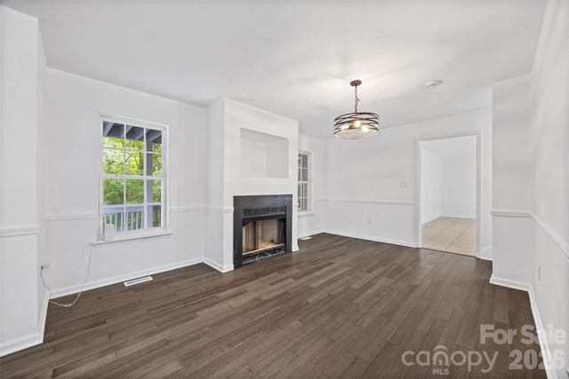 6226 Dumont Lane, Charlotte, NC 28269