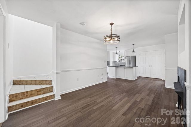 6226 Dumont Lane, Charlotte, NC 28269