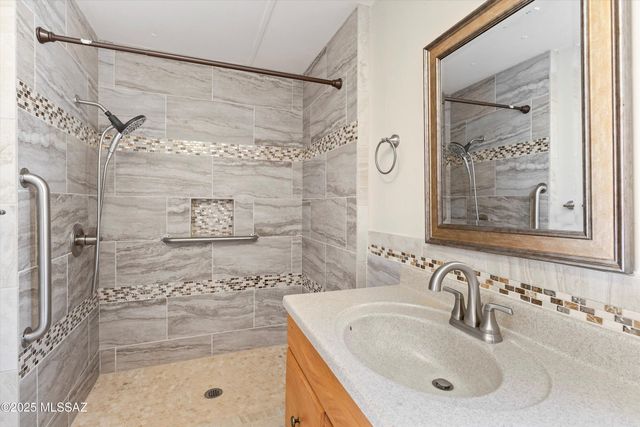 15940 N Goetz Place, Tucson, AZ 85739