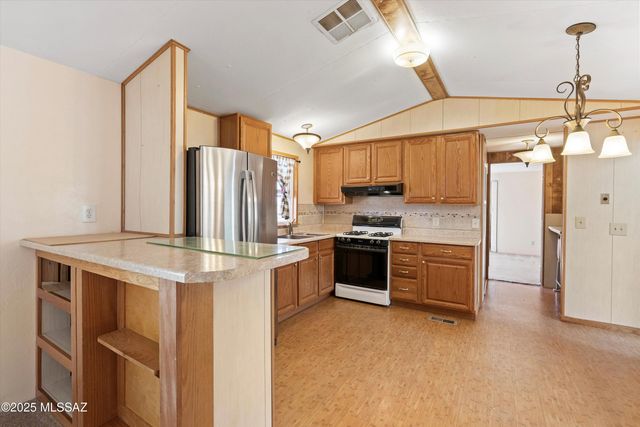 15940 N Goetz Place, Tucson, AZ 85739