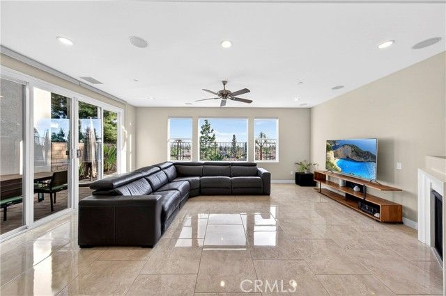 2976 E Coalinga, Brea, CA 92821