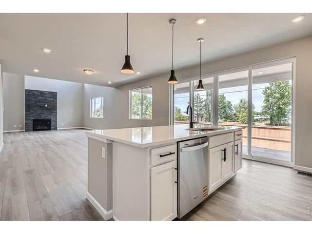 364 Rustic Barn Ln, Berthoud, CO 80513