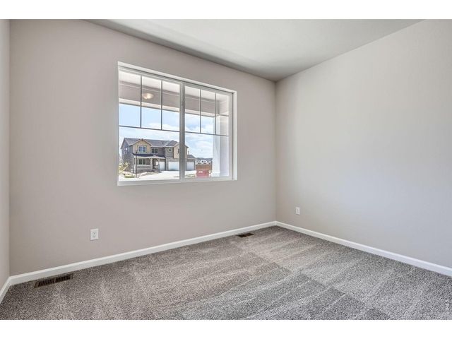 364 Rustic Barn Ln, Berthoud, CO 80513