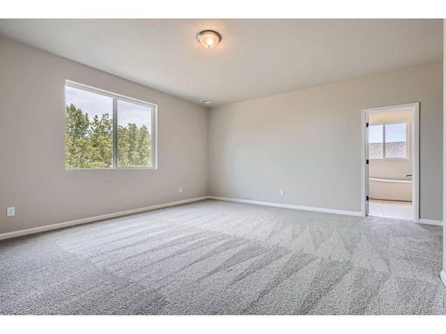 364 Rustic Barn Ln, Berthoud, CO 80513