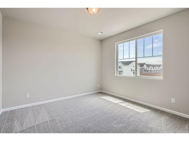 364 Rustic Barn Ln, Berthoud, CO 80513