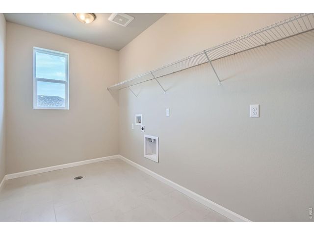 364 Rustic Barn Ln, Berthoud, CO 80513