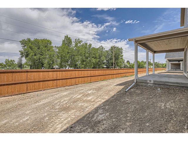 364 Rustic Barn Ln, Berthoud, CO 80513