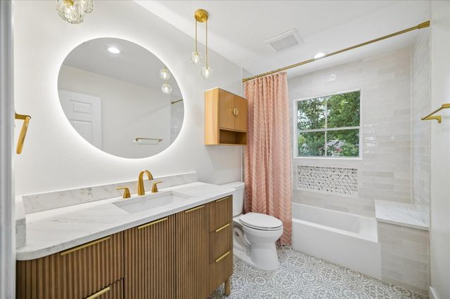721 W 41st Street, Houston, TX 77018