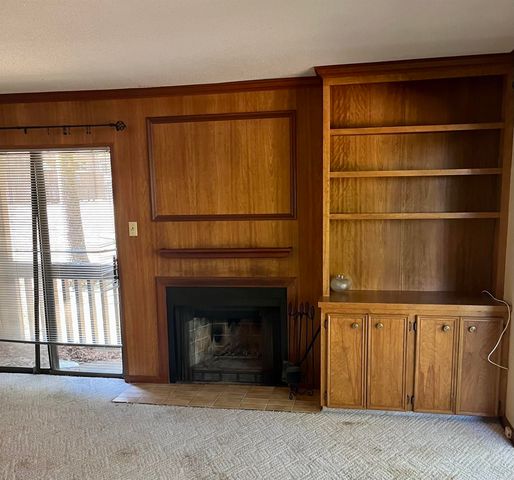 518 Green Mountain Cir Apt 13, Little Rock, AR 72211