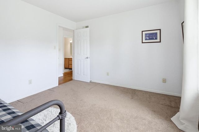 3885 STERLING WAY, Columbia, PA 17512