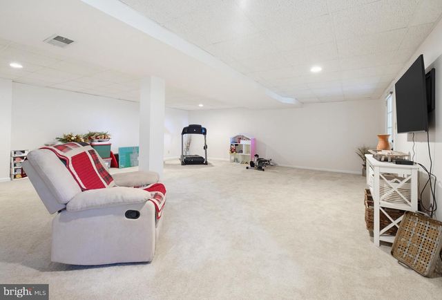 3885 STERLING WAY, Columbia, PA 17512