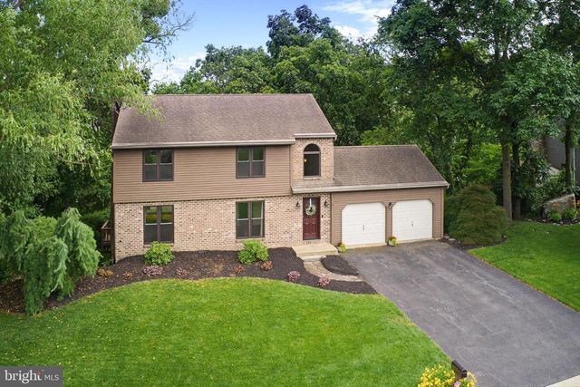 3885 STERLING WAY, Columbia, PA 17512