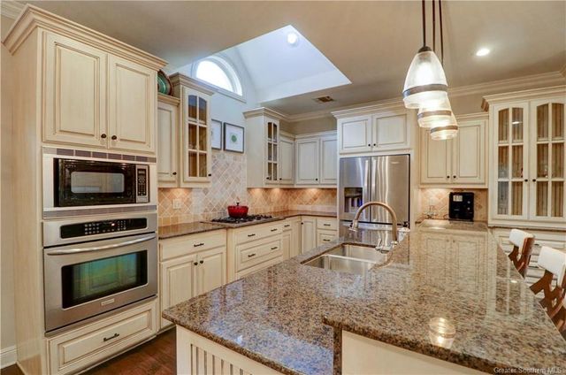 3232 Muirfield Drive, Lake Charles, LA 70605