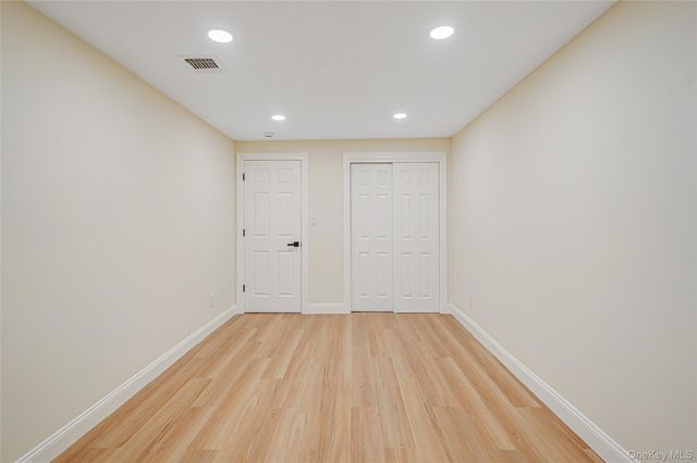 45 Oaklawn Avenue, Farmingville, NY 11738